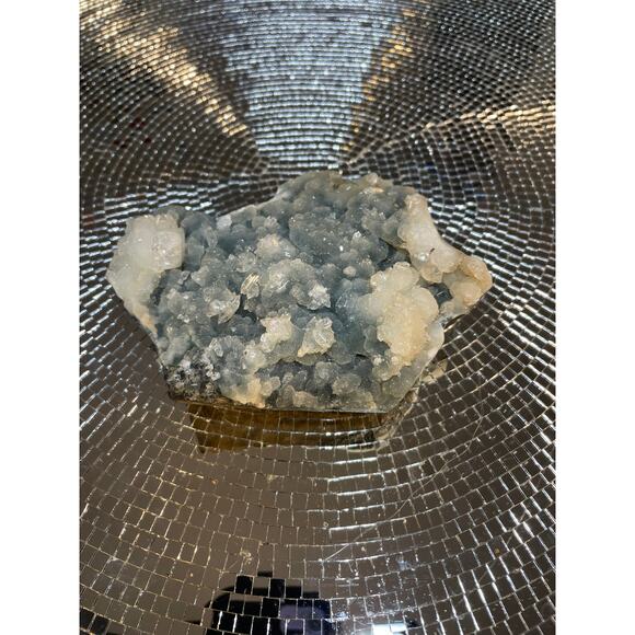 Clear Blue Apophyllite Crystal Cluzer with druzy blue standing crystal ~1.5 lb - Picture 16 of 16